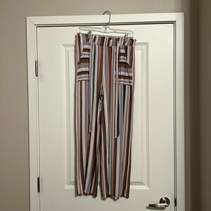 Multicolor Xhilaration Women’s Pants - Medium